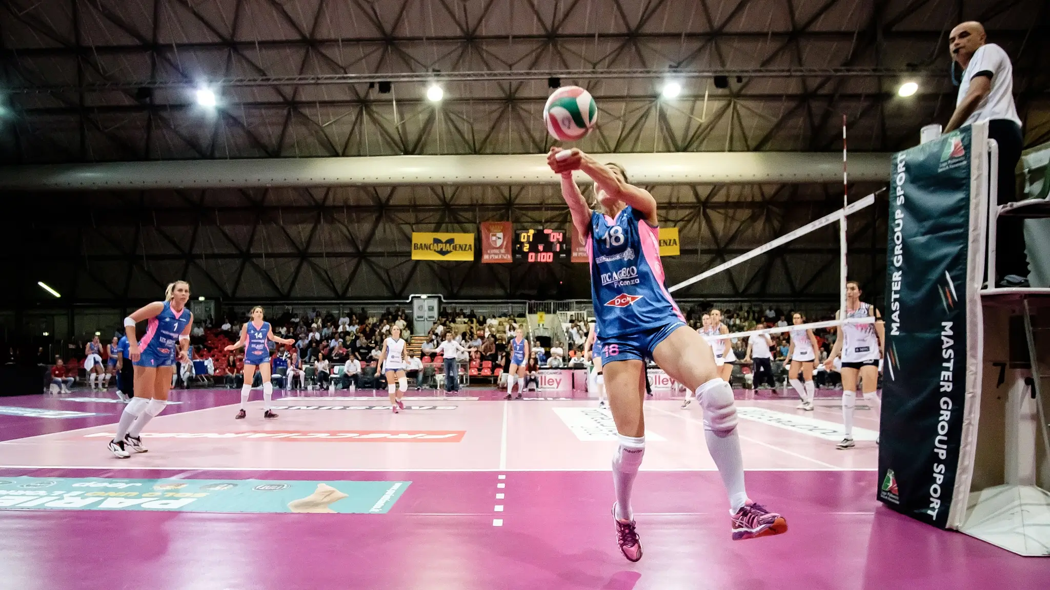 Sport Photography - Volley - Wide Angle