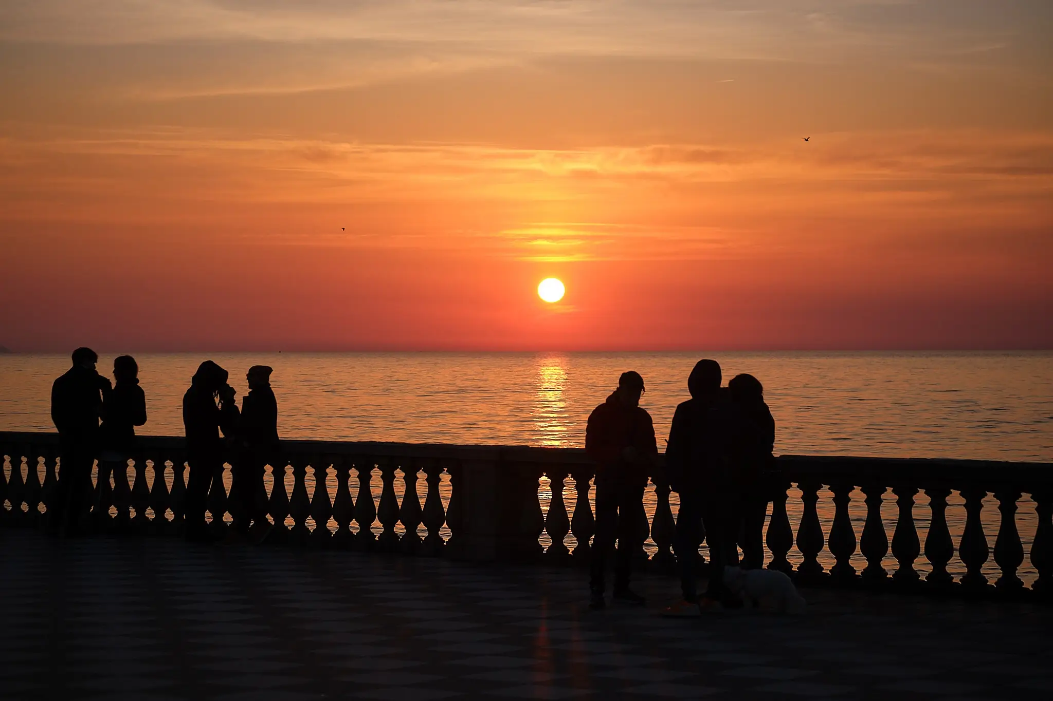 Matteo Franchi Foto - My Travel Diary Chronicles, Livorno, sunset from Terrazza Mascagni